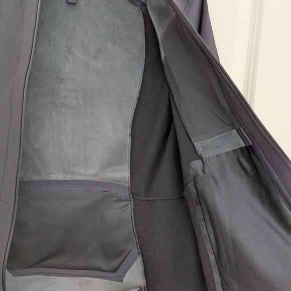 lululemon Cross Chill Jacket *RepelShell - Picture 6 of 9